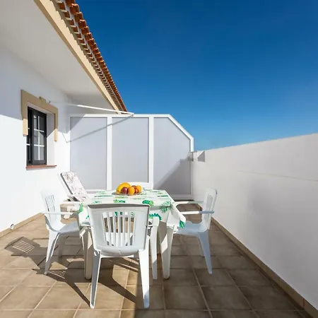 شقة Home2book Volcano Views & Terrace *